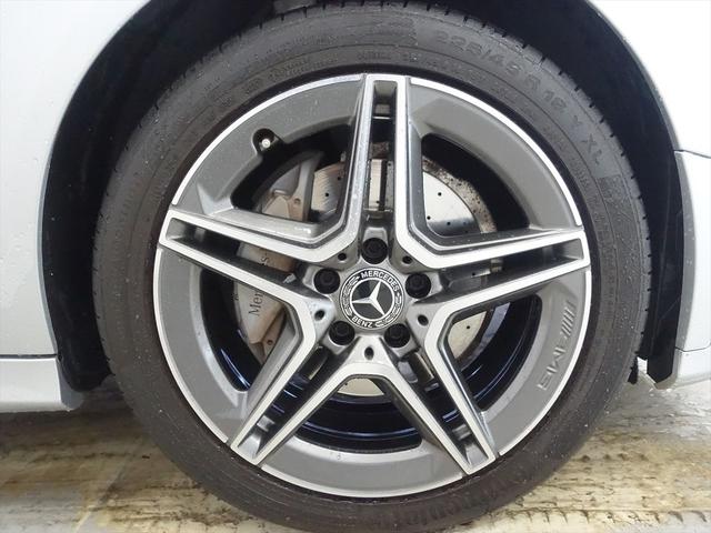 Ｃクラス Ｃ２００　ローレウスエディション　スポーツプラスパッケージ　Ｂｌｕｅｔｏｏｔｈ接続　ＥＴＣ　ＬＥＤヘッドライト　ＴＶ　アイドリングストップ　クルーズコントロール　コネクテッド機能　シートヒーター　トランクスルー　ナビ　バックモニター（33枚目）