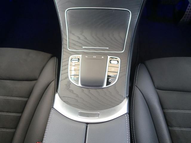 ＧＬＣ ＧＬＣ２２０　ｄ　４ＭＡＴＩＣ　ＡＭＧライン　Ｂｌｕｅｔｏｏｔｈ接続　ＥＴＣ　ＬＥＤヘッドライト　ＴＶ　アイドリングストップ　クルーズコントロール　コネクテッド機能　サイドカメラ　シートヒーター　トランクスルー　ナビ　バックモニター　パワーシート（16枚目）