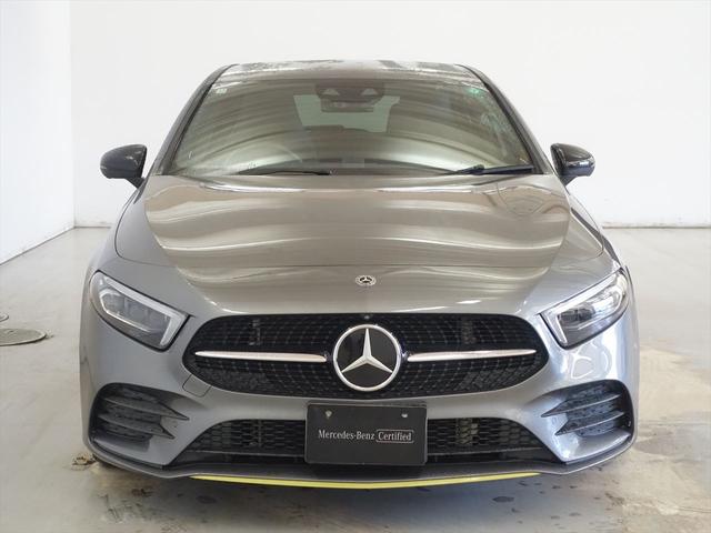 Ａクラス Ａ１８０　エディション１　Ｂｌｕｅｔｏｏｔｈ接続　ＥＴＣ　ＬＥＤヘッドライト　ＴＶ　アイドリングストップ　クルーズコントロール　コネクテッド機能　サイドカメラ　シートヒーター　トランクスルー　ナビ　バックモニター　パワーシート（2枚目）