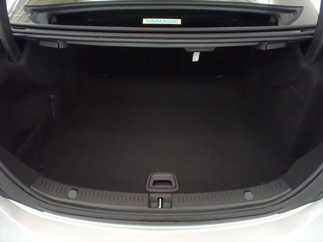 Ｅクラス Ｅ２００　アバンギャルド　スポーツ　レザーパッケージ　Ｂｌｕｅｔｏｏｔｈ接続　ＥＴＣ　ＬＥＤヘッドライト　ＴＶ　アイドリングストップ　クルーズコントロール　コネクテッド機能　サイドカメラ　シートヒーター　トランクスルー　ナビ（28枚目）