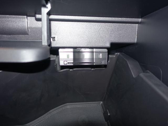 ＧＬＢ ＧＬＢ２００　ｄ　４ＭＡＴＩＣ　ＡＭＧラインパッケージ　３列シート　Ｂｌｕｅｔｏｏｔｈ接続　ＥＴＣ　ＬＥＤヘッドライト　ＴＶ　アイドリングストップ　クルーズコントロール　コネクテッド機能　サイドカメラ　シートヒーター　トランクスルー（21枚目）