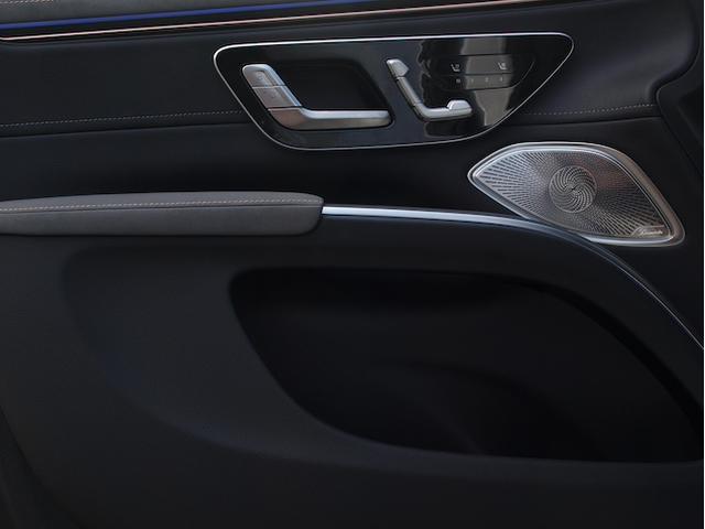 ＥＱＳ ＳＵＶ ＥＱＳ４５０　４ＭＡＴＩＣ　ＳＵＶ　ＡＭＧラインパッケージ　ナイトパッケージ　３列シート　Ｂｌｕｅｔｏｏｔｈ接続　ＥＴＣ　ＬＥＤヘッドライト　ＴＶ　クルーズコントロール　コネクテッド機能　サイドカメラ　サンルーフ・ガラスルーフ（41枚目）