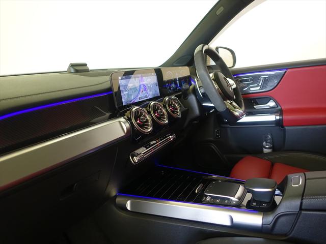 GLB GLB35 4MATIC AMGアドバンスドパッケージ 3列シート Bluetooth接続 ETC LEDヘッドライト アイドリングストップ クルーズコントロール コネクテッド機能 サイドカメラ サンルーフ・ガラスルーフ(19枚目)