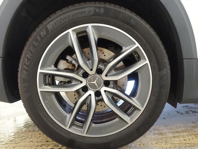 GLB GLB35 4MATIC AMGアドバンスドパッケージ 3列シート Bluetooth接続 ETC LEDヘッドライト アイドリングストップ クルーズコントロール コネクテッド機能 サイドカメラ サンルーフ・ガラスルーフ(35枚目)