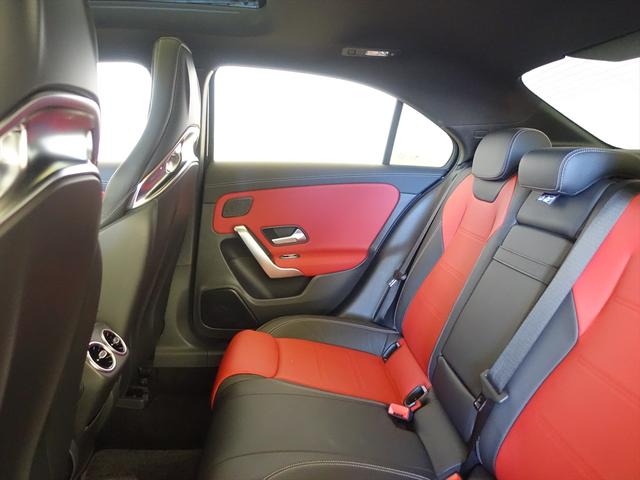Ａクラスセダン メルセデス－ＡＭＧ　Ａ３５　４ＭＡＴＩＣ　セダン　ＡＭＧパフ　ォーマンスパッケージ・ＡＭＧアドバンスドパッケージ・ナビゲーションパッケージ（23枚目）