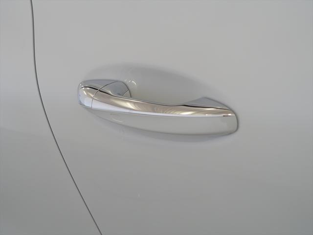 ＣＬＡクラス ＣＬＡ２００　ｄ　ＡＭＧライン　ＡＭＧレザーエクスクルーシブ　パッケージ・アドバンスドパッケージ・ナビゲーションパッケージ（16枚目）