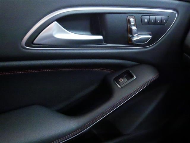 CLA250 シュポルト 4マチック AMGレザーEXCP(17枚目)
