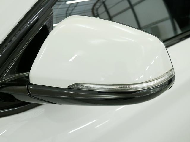 xDrive18d Mスポーツ シートヒーター トランクスルー フロアマット コネクテッド機能 ナビ CD ミュージックサーバー 音楽プレーヤー接続 Bluetooth接続 DVD再生 ETC LEDヘッドライト 電動リアゲート(7枚目)