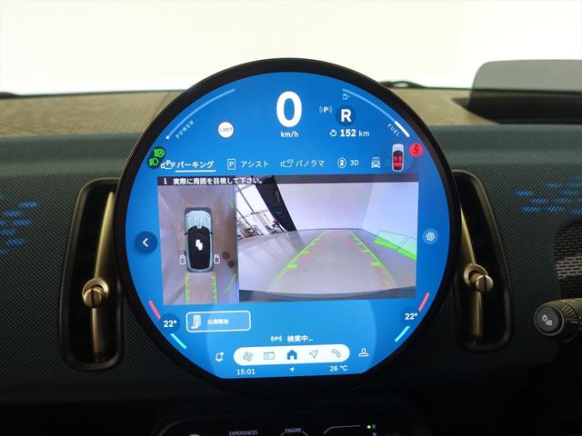 ＭＩＮＩ カントリーマンＳ　オール４　シートヒーター　パワーシート　トランクスルー　フロアマット　コネクテッド機能　ナビ　音楽プレーヤー接続　Ｂｌｕｅｔｏｏｔｈ接続　ＥＴＣ　ＬＥＤヘッドライト　電動リアゲート　全周囲カメラ　フロントカメラ（11枚目）