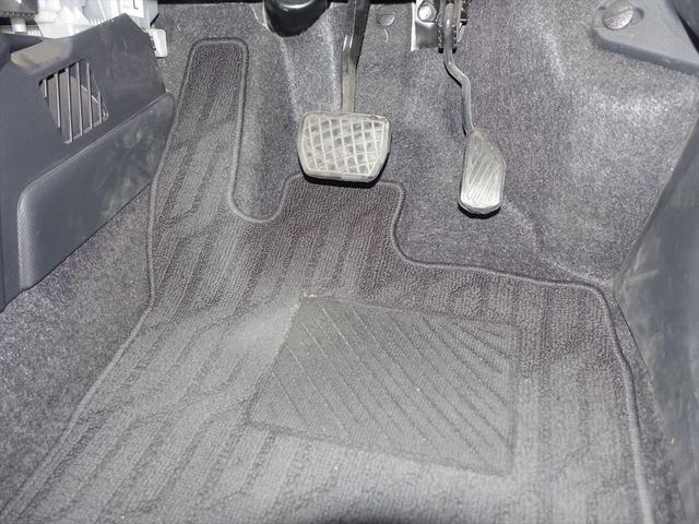 ライズ Z シートヒーター トランクスルー フロアマット ナビ CD ミュージックサーバー 音楽プレーヤー接続 Bluetooth接続 TV DVD再生 ETC LEDヘッドライト バックモニター 盗難防止(25枚目)