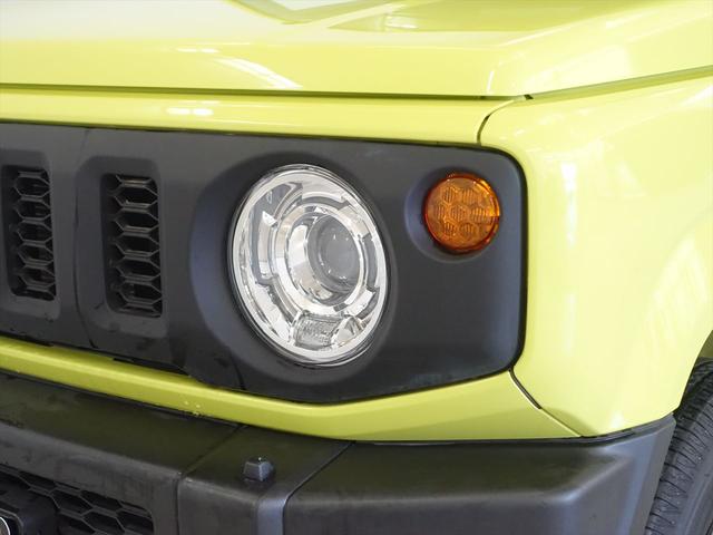 ジムニー XC トランクスルー フロアマット ナビ 音楽プレーヤー接続 Bluetooth接続 TV ETC LEDヘッドライト バックモニター 盗難防止 衝突被害軽減ブレーキ 横滑り防止装置 クルーズコントロール(8枚目)