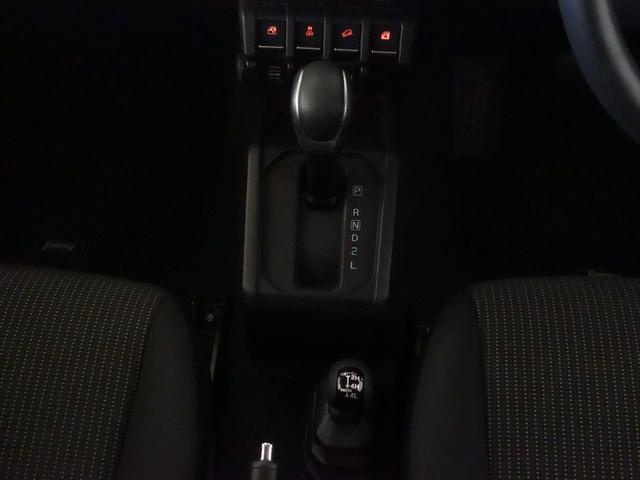 ジムニー XC トランクスルー フロアマット ナビ 音楽プレーヤー接続 Bluetooth接続 TV ETC LEDヘッドライト バックモニター 盗難防止 衝突被害軽減ブレーキ 横滑り防止装置 クルーズコントロール(15枚目)