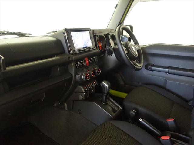 ジムニー XC トランクスルー フロアマット ナビ 音楽プレーヤー接続 Bluetooth接続 TV ETC LEDヘッドライト バックモニター 盗難防止 衝突被害軽減ブレーキ 横滑り防止装置 クルーズコントロール(19枚目)