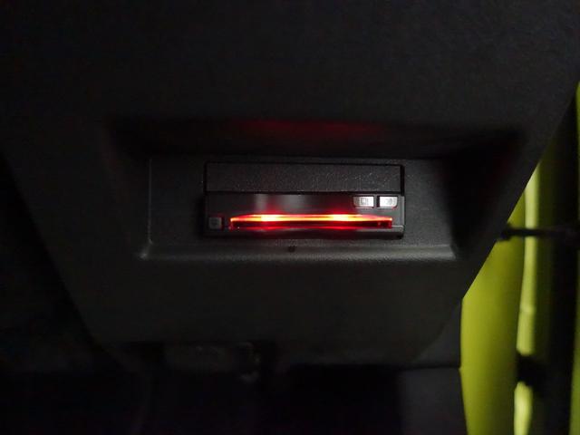 ジムニー XC トランクスルー フロアマット ナビ 音楽プレーヤー接続 Bluetooth接続 TV ETC LEDヘッドライト バックモニター 盗難防止 衝突被害軽減ブレーキ 横滑り防止装置 クルーズコントロール(24枚目)