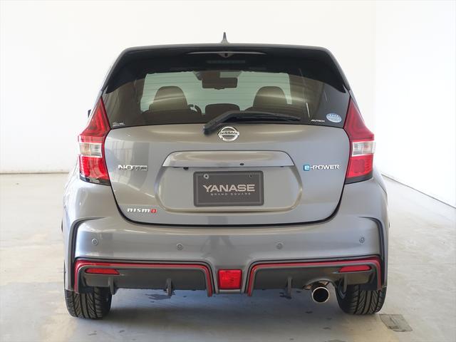 ノート e-POWER ニスモ トランクスルー フロアマット ナビ CD 音楽プレーヤー接続 Bluetooth接続 TV DVD再生 ETC LEDヘッドライト 全周囲カメラ フロントカメラ サイドカメラ バックモニター 盗難防止(3枚目)