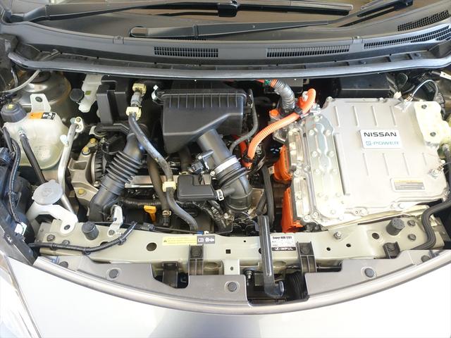 ノート e-POWER ニスモ トランクスルー フロアマット ナビ CD 音楽プレーヤー接続 Bluetooth接続 TV DVD再生 ETC LEDヘッドライト 全周囲カメラ フロントカメラ サイドカメラ バックモニター 盗難防止(8枚目)