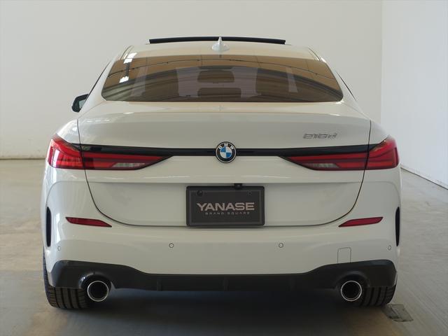 2シリーズ 218d グランクーペ Mスポーツ シートヒーター パワーシート トランクスルー フロアマット コネクテッド機能 ナビ 音楽プレーヤー接続 Bluetooth接続 ETC サンルーフ・ガラスルーフ LEDヘッドライト バックモニター(3枚目)