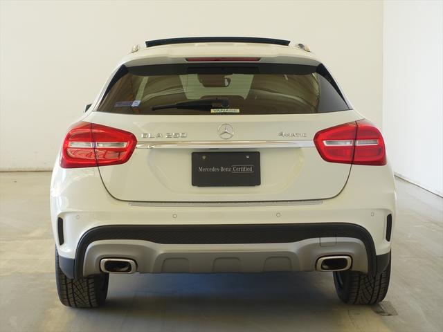 ＧＬＡクラス ＧＬＡ２５０　４マチック　スポーツ　レーダーセーフティパッケージ　シートヒーター　パワーシート　トランクスルー　フロアマット　ナビ　ＣＤ　ミュージックサーバー　音楽プレーヤー接続　Ｂｌｕｅｔｏｏｔｈ接続　ＴＶ　ＤＶＤ再生　ＥＴＣ（3枚目）