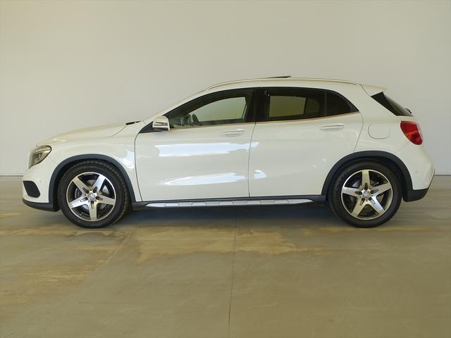 ＧＬＡクラス ＧＬＡ２５０　４マチック　スポーツ　レーダーセーフティパッケージ　シートヒーター　パワーシート　トランクスルー　フロアマット　ナビ　ＣＤ　ミュージックサーバー　音楽プレーヤー接続　Ｂｌｕｅｔｏｏｔｈ接続　ＴＶ　ＤＶＤ再生　ＥＴＣ（5枚目）