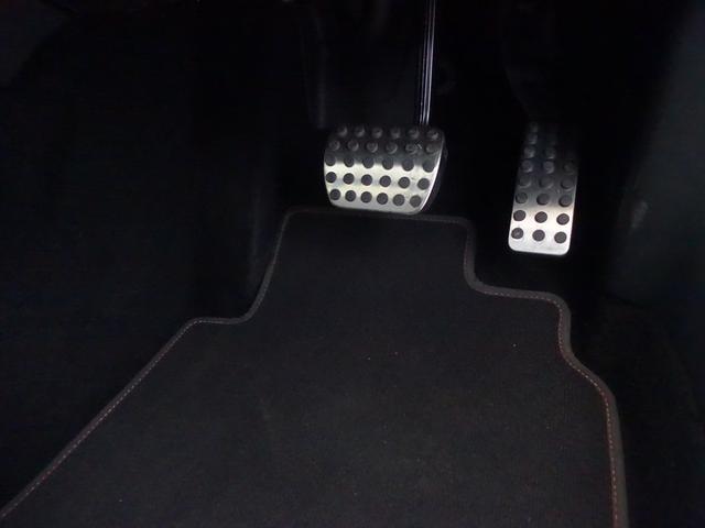 ＧＬＡクラス ＧＬＡ２５０　４マチック　スポーツ　レーダーセーフティパッケージ　シートヒーター　パワーシート　トランクスルー　フロアマット　ナビ　ＣＤ　ミュージックサーバー　音楽プレーヤー接続　Ｂｌｕｅｔｏｏｔｈ接続　ＴＶ　ＤＶＤ再生　ＥＴＣ（28枚目）