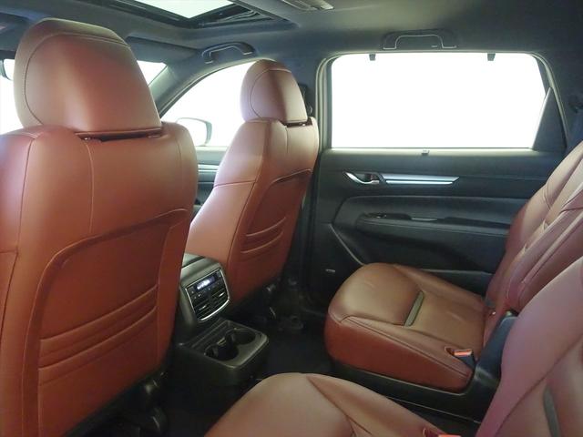 CX-8 XD スポーツアピアランス シートヒーター シートエアコン パワーシート 3列シート トランクスルー コネクテッド機能 ナビ 音楽プレーヤー接続 Bluetooth接続 TV ETC サンルーフ・ガラスルーフ LEDヘッドライト(24枚目)