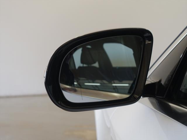 Sクラス S400 ハイブリッド ラグジュアリーパッケージ シートヒーター パワーシート フロアマット ナビ CD ミュージックサーバー 音楽プレーヤー接続 Bluetooth接続 TV DVD再生 ETC サンルーフ・ガラスルーフ(6枚目)