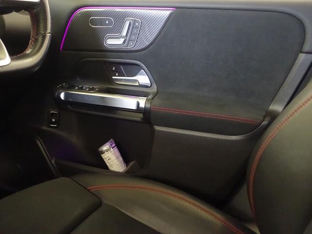 GLB GLB200 d AМGライン ナビゲーションパッケージ シートヒーター パワーシート 3列シート トランクスルー コネクテッド機能 ナビ 音楽プレーヤー接続 Bluetooth接続 TV ETC LEDヘッドライト 電動リアゲート(15枚目)