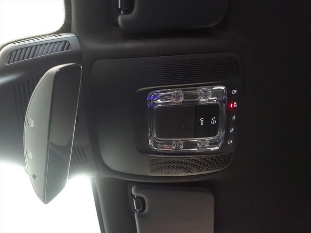 GLB GLB200 d AМGライン ナビゲーションパッケージ シートヒーター パワーシート 3列シート トランクスルー コネクテッド機能 ナビ 音楽プレーヤー接続 Bluetooth接続 TV ETC LEDヘッドライト 電動リアゲート(20枚目)