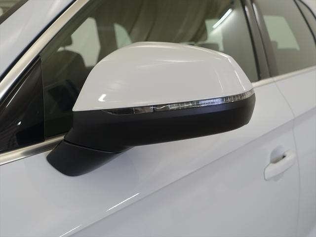 Q5 40 TDI クワトロ スポーツ シートヒーター パワーシート トランクスルー フロアマット コネクテッド機能 ナビ CD ミュージックサーバー 音楽プレーヤー接続 Bluetooth接続 TV DVD再生 ETC LEDヘッドライト(7枚目)