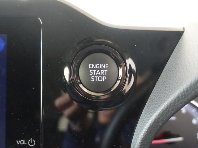 ノア X 3列シート トランクスルー フロアマット 音楽プレーヤー接続 Bluetooth接続 ETC LEDヘッドライト スライドドア バックモニター 盗難防止 衝突被害軽減ブレーキ 横滑り防止装置(29枚目)