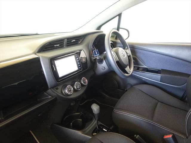 ヴィッツ F セーフティーエディションII トランクスルー コネクテッド機能 ナビ CD 音楽プレーヤー接続 Bluetooth接続 TV DVD再生 ETC バックモニター 盗難防止 横滑り防止装置 アイドリングストップ 定期点検記録簿(19枚目)