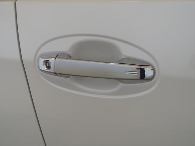 ヴィッツ F セーフティーエディションII トランクスルー コネクテッド機能 ナビ CD 音楽プレーヤー接続 Bluetooth接続 TV DVD再生 ETC バックモニター 盗難防止 横滑り防止装置 アイドリングストップ 定期点検記録簿(24枚目)