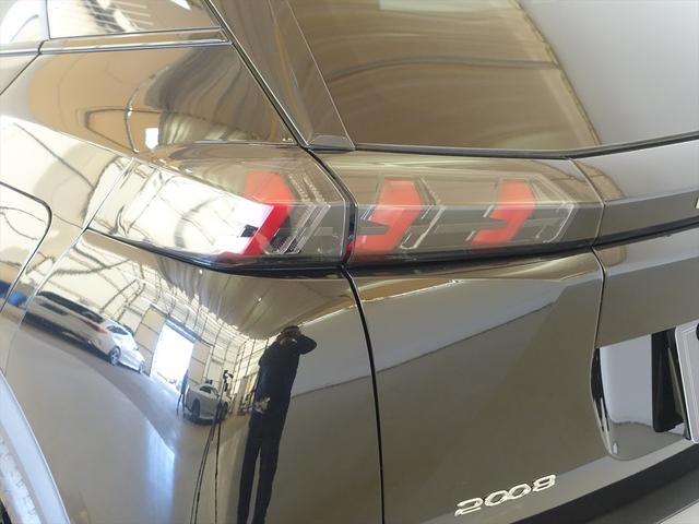 2008 GTパック ブルーHDi シートヒーター パワーシート トランクスルー フロアマット ナビ 音楽プレーヤー接続 Bluetooth接続 ETC サンルーフ・ガラスルーフ LEDヘッドライト バックモニター 盗難防止(29枚目)