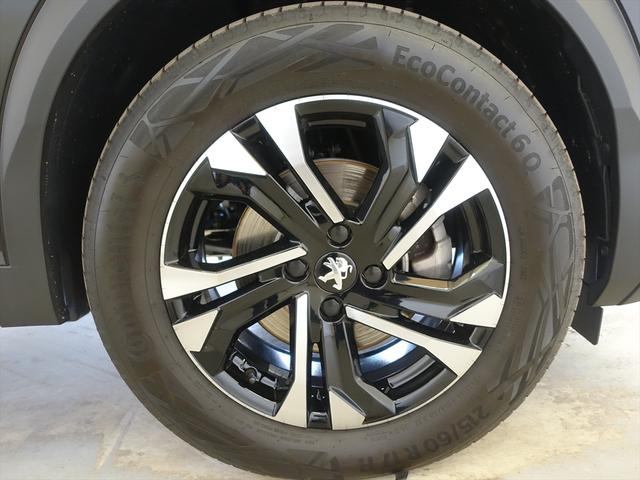 2008 GTパック ブルーHDi シートヒーター パワーシート トランクスルー フロアマット ナビ 音楽プレーヤー接続 Bluetooth接続 ETC サンルーフ・ガラスルーフ LEDヘッドライト バックモニター 盗難防止(33枚目)