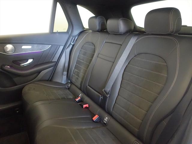 GLC GLC300 4MATIC AMGライン シートヒーター パワーシート トランクスルー フロアマット コネクテッド機能 ナビ 音楽プレーヤー接続 Bluetooth接続 TV ETC サンルーフ・ガラスルーフ LEDヘッドライト(20枚目)