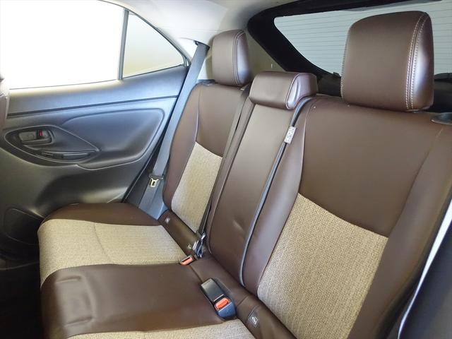 ヤリスクロス ハイブリッド　Ｚ　シートヒーター　トランクスルー　フロアマット　コネクテッド機能　ナビ　音楽プレーヤー接続　Ｂｌｕｅｔｏｏｔｈ接続　ＴＶ　ＥＴＣ　電動リアゲート　全周囲カメラ　フロントカメラ　サイドカメラ（20枚目）