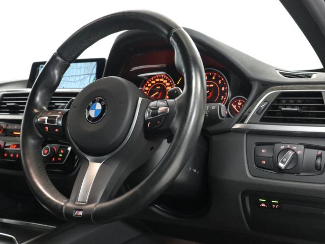 ３２０ｉ　ｘＤｒｉｖｅ　Ｍスポーツ　１９インチＡＷ　ブラックレザーシート　アクティブクルーズコントロール　パドルシフト　リヤカメラ　前後センサー　ＬＥＤ　衝突警告　車線逸脱　ＵＳＢ　フロントシートヒーター　コンフォートアクセス(46枚目)