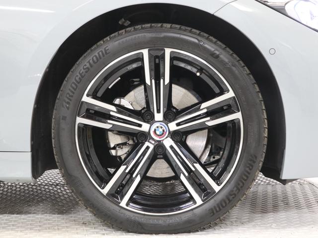 ３２０ｄ　ｘＤｒｉｖｅ　Ｍスポーツ　１８インチＡＷ　全周囲カメラ　アクティブクルーズコントロール　パドルシフト　前後センサー　アダプティブＬＥＤ　衝突軽減　車線逸脱　ヘッドアップディスプレイ　コンフォートアクセス　電動リヤゲート(9枚目)