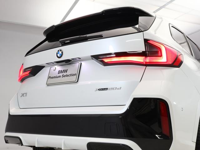 Ｘ１ ｘＤｒｉｖｅ　２０ｄ　Ｍスポーツ　１８インチＡＷ　アクティブクルーズコントロール　ヘッドアップディスプレイ　パドルシフト　全周囲カメラ　前後センサー　アダプティブＬＥＤ　衝突軽減　車線逸脱　ＵＳＢ　コンフォートアクセス　電動リヤゲート（34枚目）