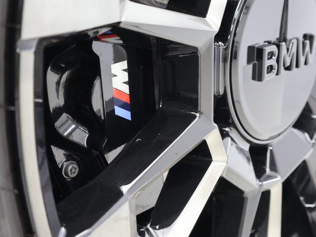 ＸＭ ベースグレード　認定中古車　２３インチＡＷ　プリズムルーフ　ＩＮＤＩＶＩＤＵＡＬ・ＥＸメリノレザー　Ｂ＆Ｗスピーカー　アクティブクルーズコントロール　パドルシフト　全周囲カメラ　アダプティブＬＥＤ　衝突軽減　車線逸脱（28枚目）