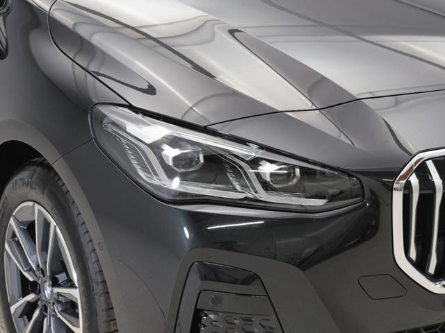 �t�����g�t�F���_�[���炫�ꂢ�ɘA�Ȃ�w�b�h���C�g�̑��`��