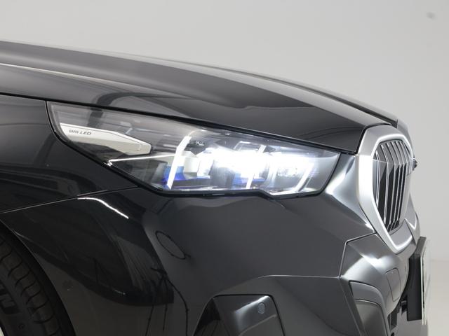 ５シリーズ ５２３ｄ　ｘＤｒｉｖｅツーリング　Ｍスポーツ　認定中古車　２年保証　２０インチＡＷ　アクティブクルーズコントロール　全周囲カメラ　アダプティブＬＥＤ　ヘッドアップディスプレイ　衝突軽減　コンフォートアクセス　電動リヤゲート　フロントシートヒーター（20枚目）