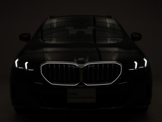 ５シリーズ ５２３ｄ　ｘＤｒｉｖｅツーリング　Ｍスポーツ　認定中古車　２年保証　２０インチＡＷ　アクティブクルーズコントロール　全周囲カメラ　アダプティブＬＥＤ　ヘッドアップディスプレイ　衝突軽減　コンフォートアクセス　電動リヤゲート　フロントシートヒーター（22枚目）