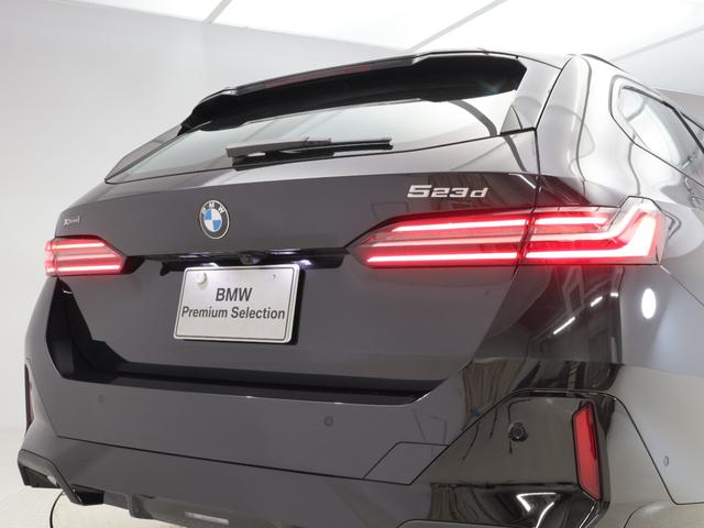 ５シリーズ ５２３ｄ　ｘＤｒｉｖｅツーリング　Ｍスポーツ　認定中古車　２年保証　２０インチＡＷ　アクティブクルーズコントロール　全周囲カメラ　アダプティブＬＥＤ　ヘッドアップディスプレイ　衝突軽減　コンフォートアクセス　電動リヤゲート　フロントシートヒーター（32枚目）