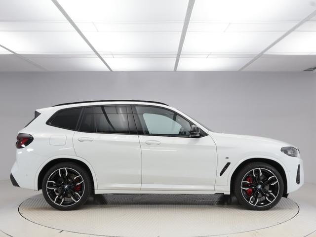 Ｘ３ Ｍ４０ｉ　認定中古車　２年保証　パノラマサンルーフ　２１インチＡＷ　レザーシート　Ｈａｒｍａｎ／Ｋａｒｄｏｎ　アクティブクルーズコントロール　ヘッドアップディスプレイ　全周囲カメラ　パドルシフト　衝突軽減（6枚目）
