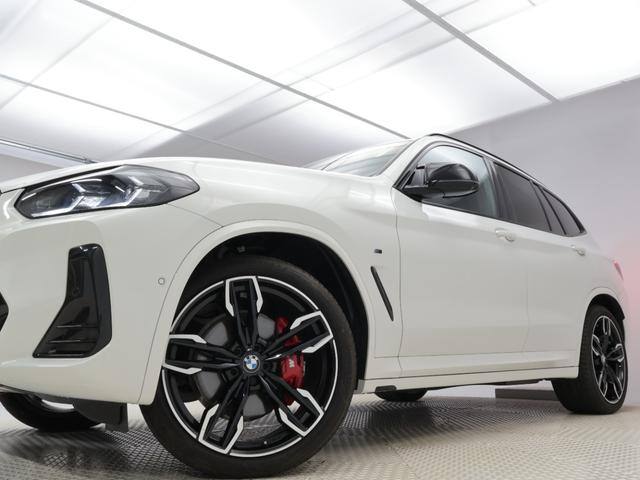Ｘ３ Ｍ４０ｉ　認定中古車　２年保証　パノラマサンルーフ　２１インチＡＷ　レザーシート　Ｈａｒｍａｎ／Ｋａｒｄｏｎ　アクティブクルーズコントロール　ヘッドアップディスプレイ　全周囲カメラ　パドルシフト　衝突軽減（29枚目）