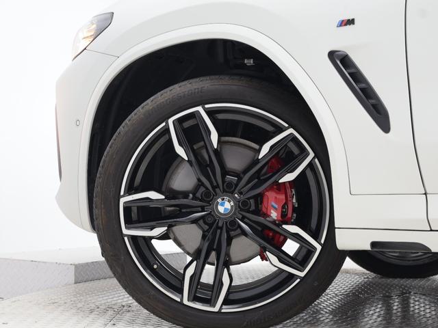 Ｘ３ Ｍ４０ｉ　認定中古車　２年保証　パノラマサンルーフ　２１インチＡＷ　レザーシート　Ｈａｒｍａｎ／Ｋａｒｄｏｎ　アクティブクルーズコントロール　ヘッドアップディスプレイ　全周囲カメラ　パドルシフト　衝突軽減（30枚目）