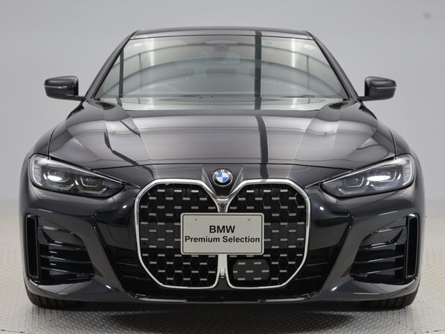４シリーズ ４２０ｄ　ｘＤｒｉｖｅグランクーペ　Ｍスポーツ　認定中古車　２年保証　１８インチＡＷ　アクティブクルーズコントロール　ヘッドアップディスプレイ　パドルシフト　衝突軽減　車線逸脱　ＬＥＤヘッドライト　全周囲カメラ　前後センサー　フロントシートヒーター（3枚目）