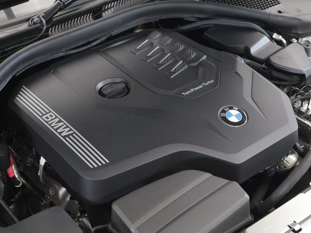 ３シリーズ ３１８ｉツーリング　Ｍスポーツ　ハイラインパッケージ　認定中古車　２年保証　レザーシート　１８インチＡＷ　全周囲カメラ　前後センサー　アクティブクルーズコントロール　パドルシフト　衝突軽減　車線逸脱　ヘッドアップディスプレイ　アダプティブＬＥＤ（5枚目）
