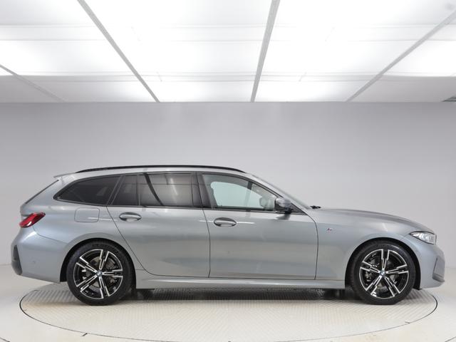 ３シリーズ ３１８ｉツーリング　Ｍスポーツ　ハイラインパッケージ　認定中古車　２年保証　レザーシート　１８インチＡＷ　全周囲カメラ　前後センサー　アクティブクルーズコントロール　パドルシフト　衝突軽減　車線逸脱　ヘッドアップディスプレイ　アダプティブＬＥＤ（6枚目）